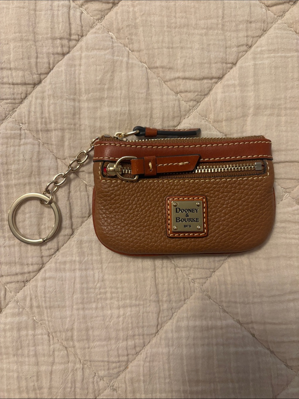 Dooney & Bourke Tan Brown Pebbled Leather Key & Card Holder